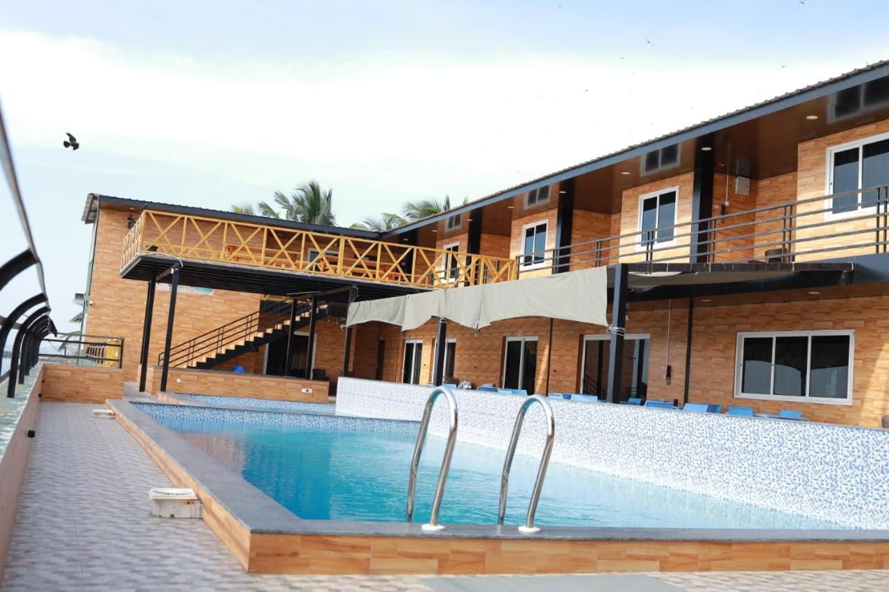 Hashtag Hive Hotel Pondicherry Exterior foto
